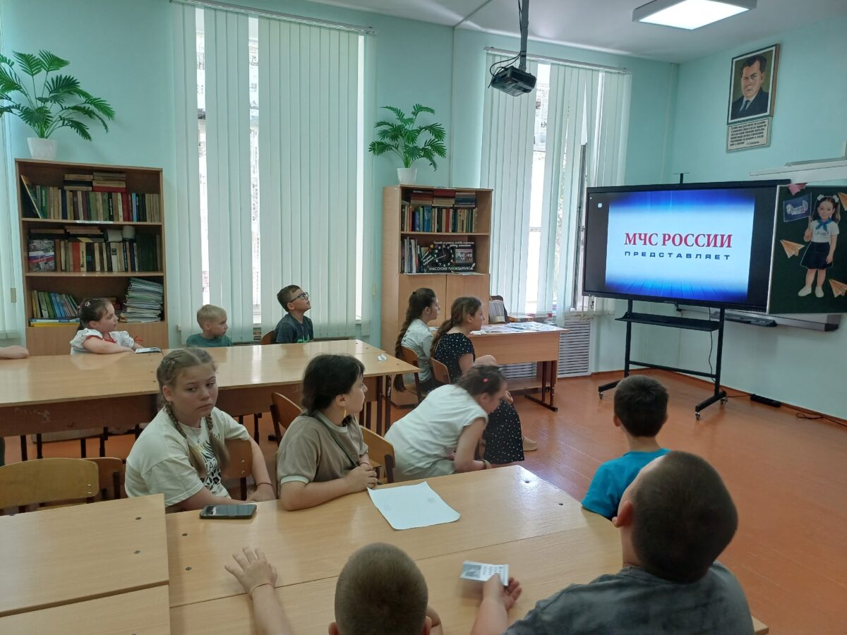 17 день в пришкольном оздоровительном лагере прошёл весело и со смыслом!
