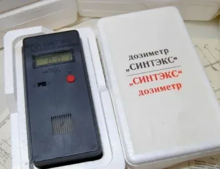 Бытовой дозиметр «СИНТЕКС»