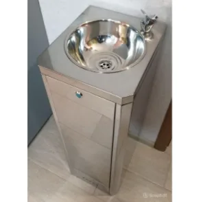 Фонтан питьевой (300х350) (нерж) с поилкой