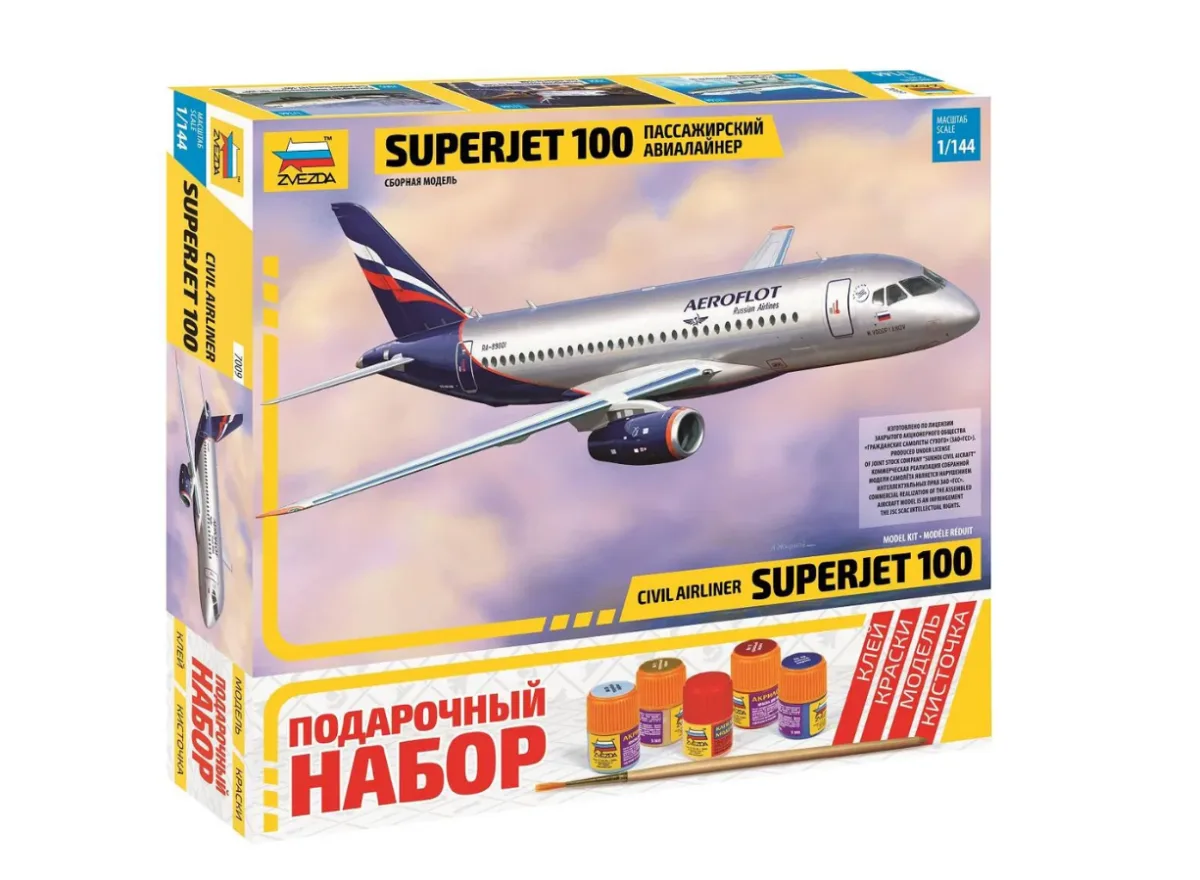 Сборная модель Региональный пассажирский авиалайнер Superjet 100 Масштаб 1/144