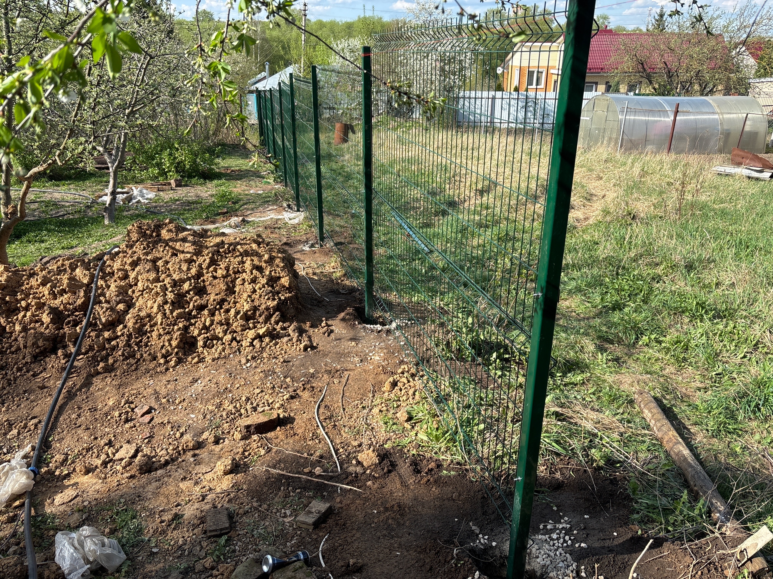 Забор из 3D-сетки (зелёный) — панельное ограждение — фото 5