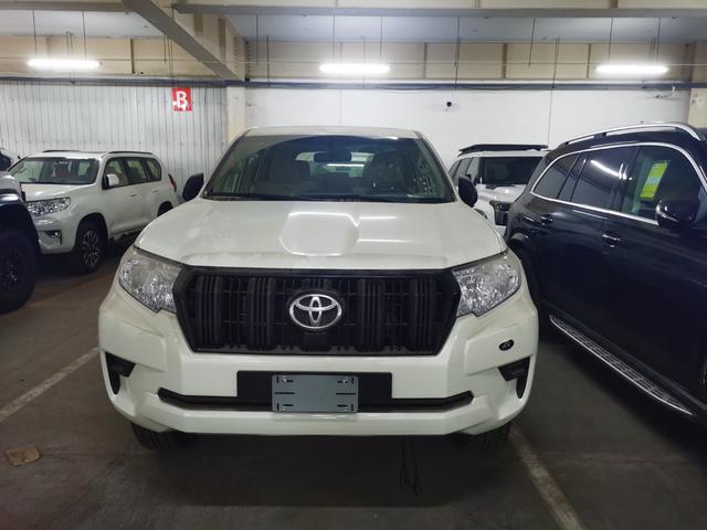 Toyota Prado (Import) - фото 1