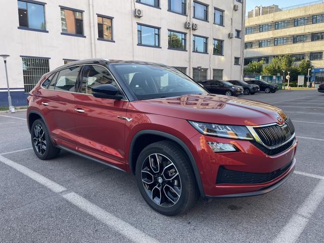 Skoda Kodiaq GT - фото 2