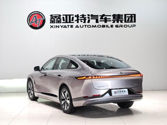 Changan Qiyuan A07 - фото 4