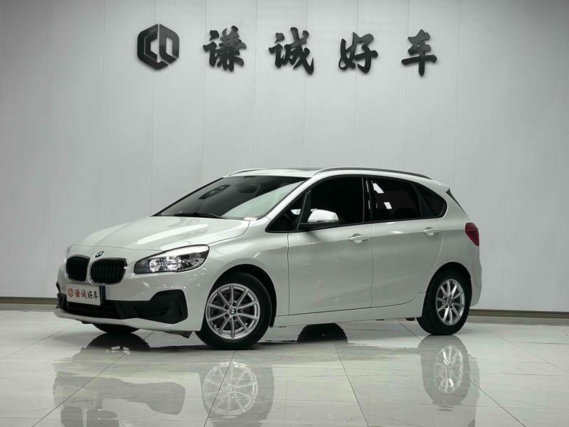 BMW 2 - фото 0