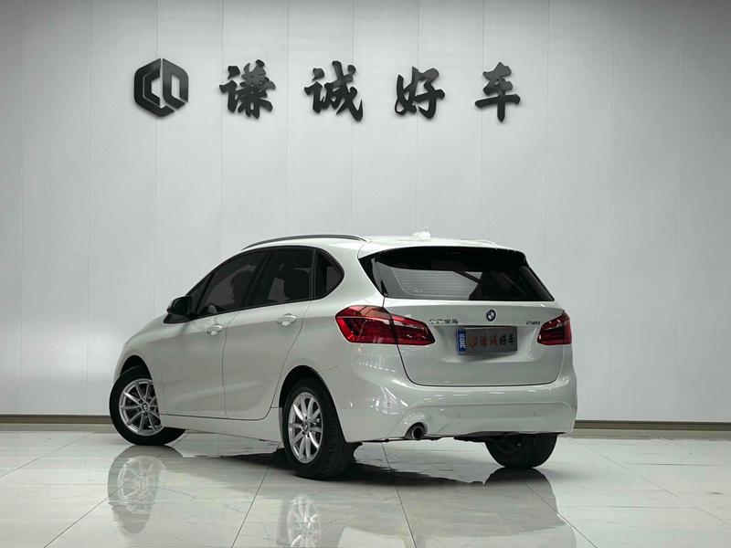 BMW 2 - фото 4