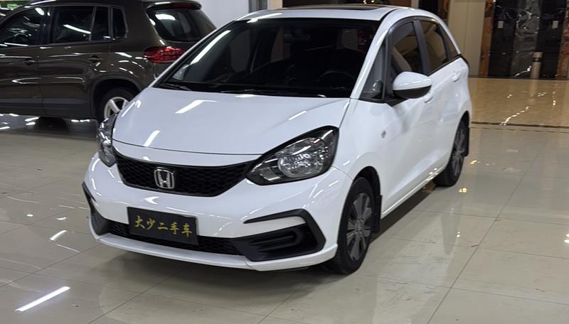 Honda Fit - фото 0