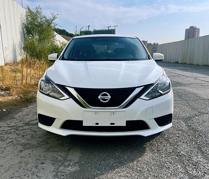 Nissan Sylphy - фото 1