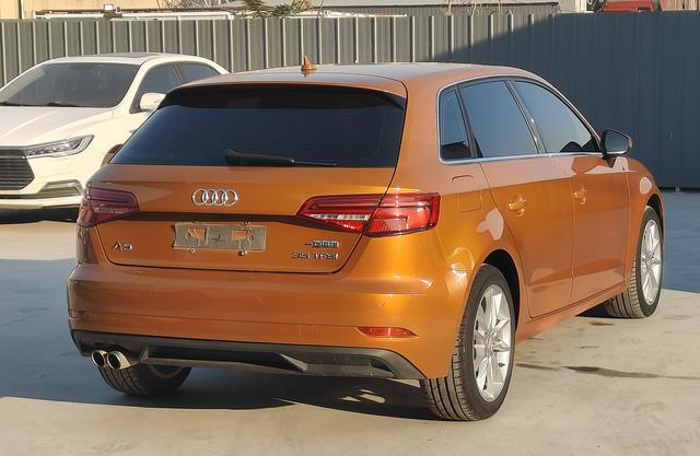 Audi A3 - фото 3