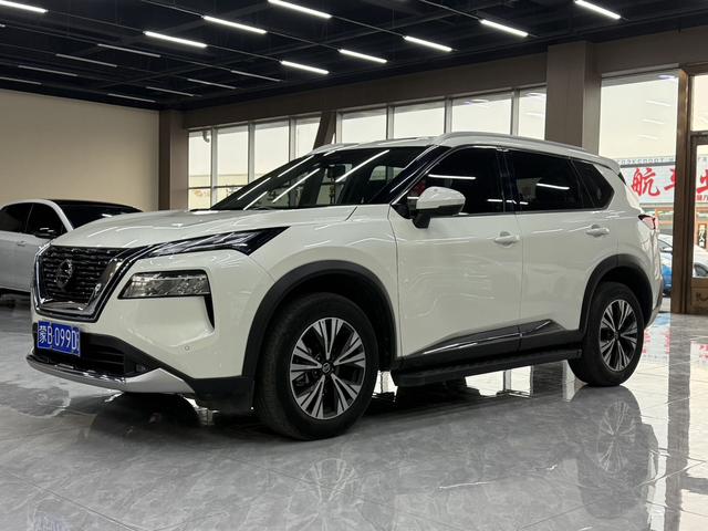 Nissan X-Trail - фото 0
