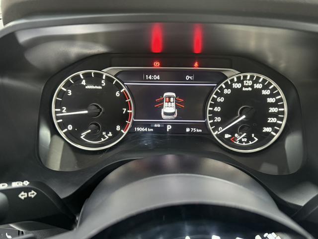 Nissan X-Trail - фото 3