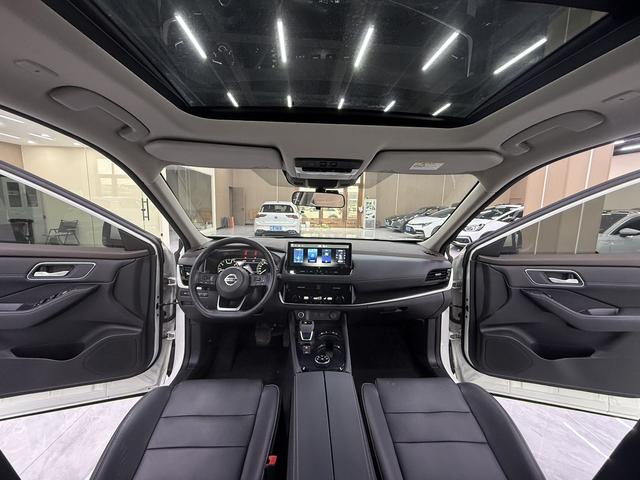 Nissan X-Trail - фото 4