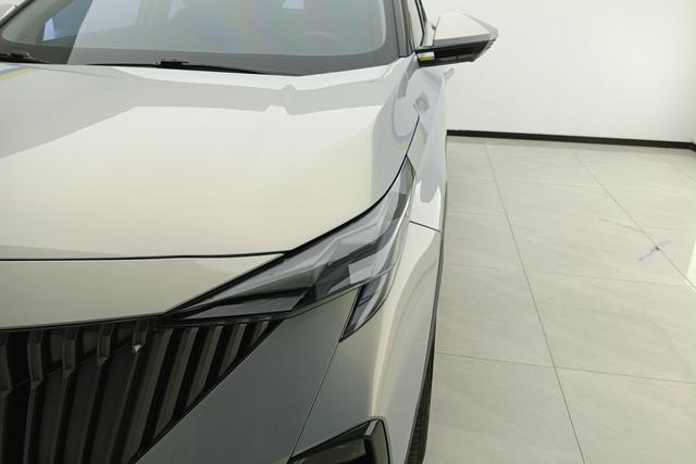 GAC Trumpchi Trumpchi GS3 - фото 1