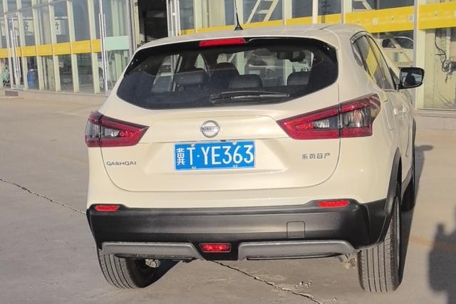 Nissan Qashqai - фото 4