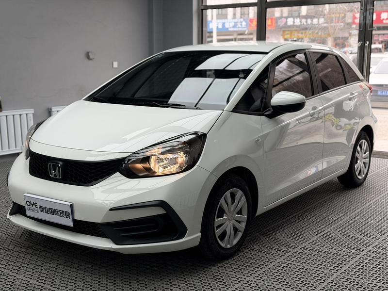 Honda Fit - фото 0