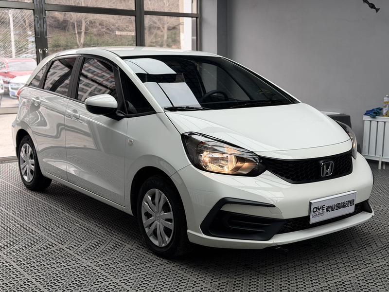 Honda Fit - фото 2