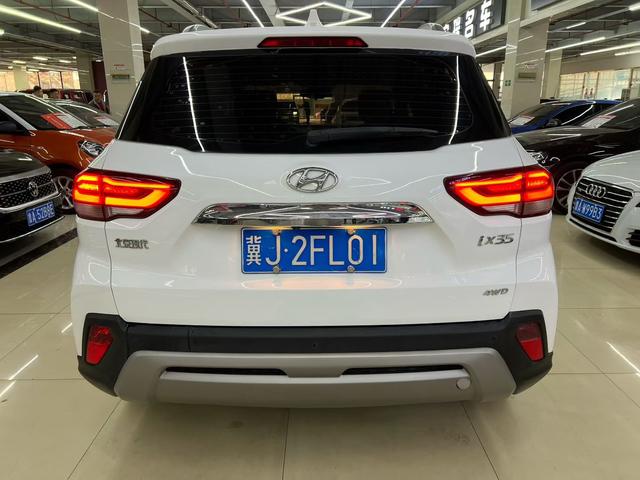 Hyundai ix35 - фото 4