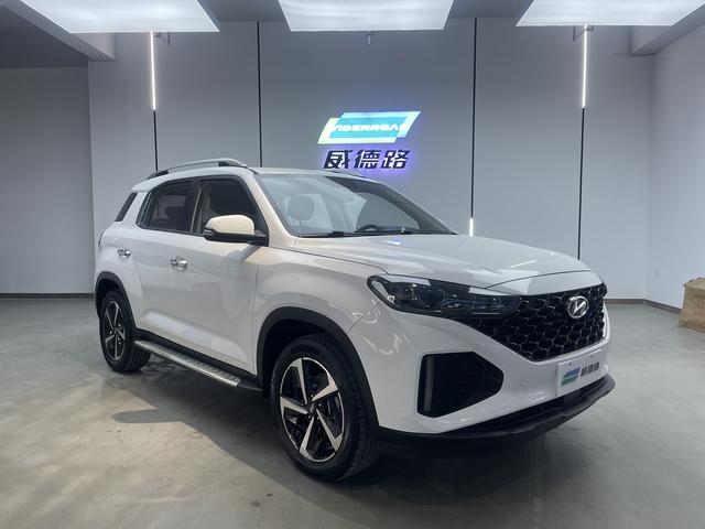 Hyundai ix35 - фото 2