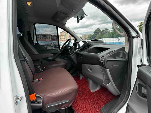 Ford Transit - фото 3