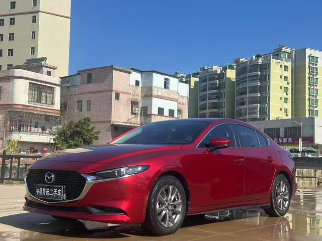 Mazda 3 Axela - фото 0