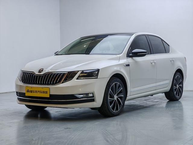 Skoda Octavia - фото 0