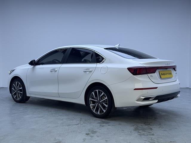 Kia K3 - фото 4