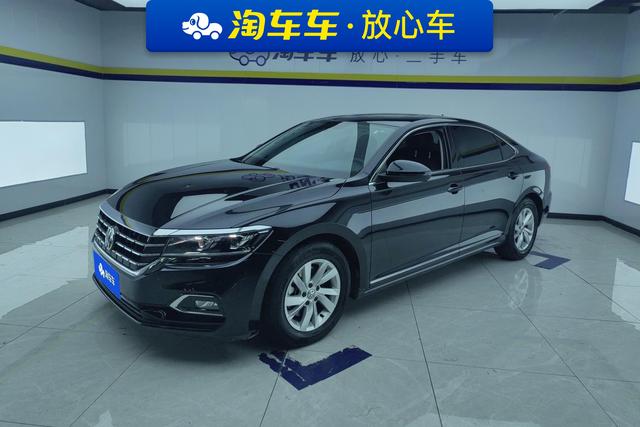 Volkswagen Passat - фото 0