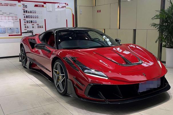 Ferrari F8 - фото 2