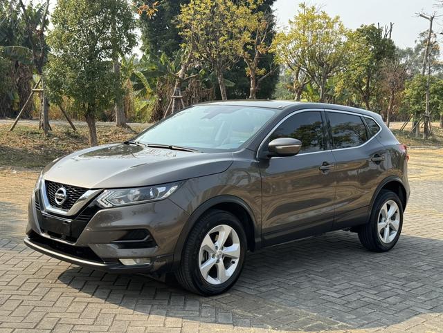 Nissan Qashqai - фото 0