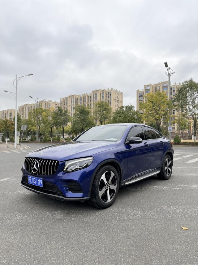 Mercedes-Benz GLC Coupe - фото 0