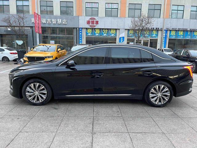 Hongqi E-QM5 - фото 4