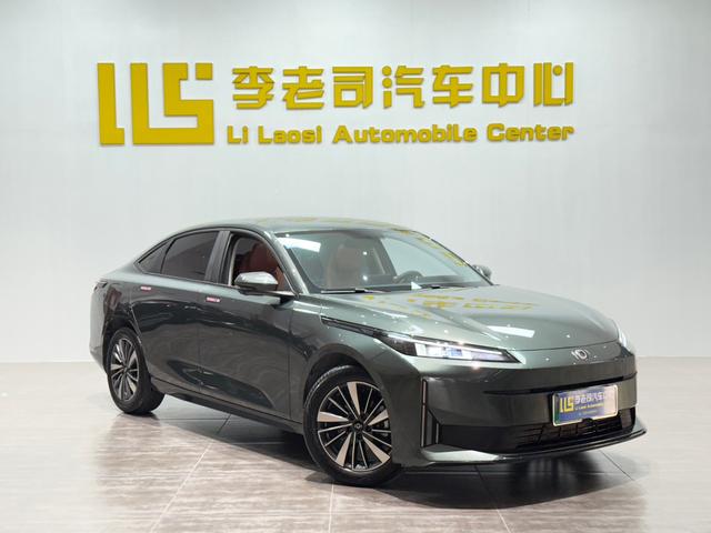 Changan Qiyuan A05 - фото 2