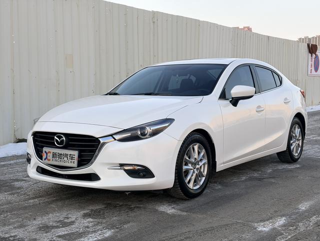 Mazda 3 Axela - фото 0