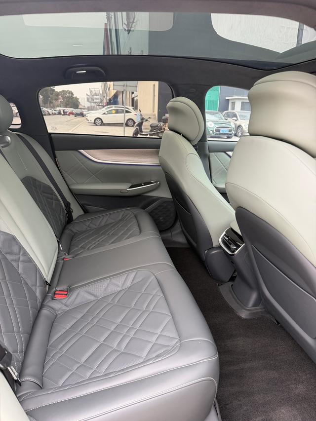 Changan Qiyuan A07 - фото 4