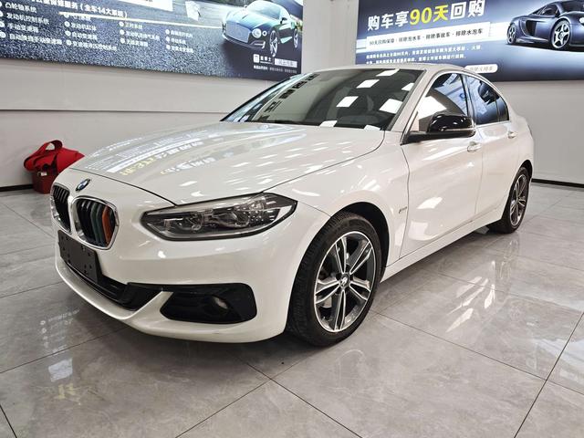 BMW 1-Series - фото 0