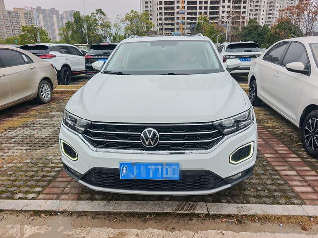 Volkswagen T-Roc - фото 2