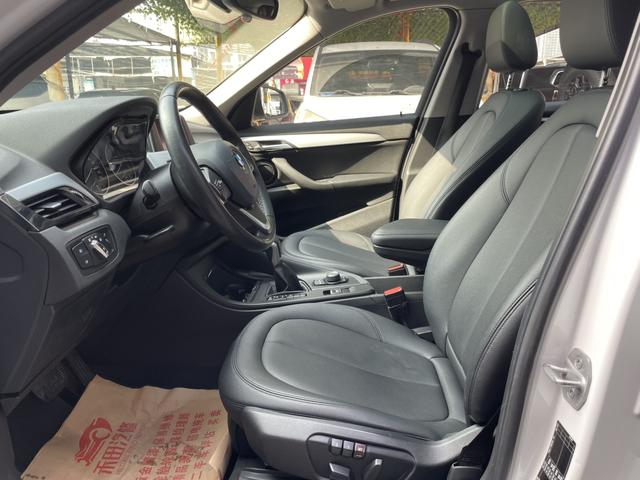 BMW X1 - фото 3