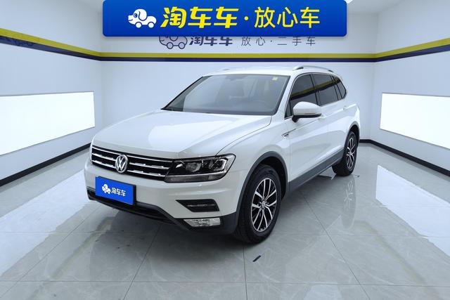 Volkswagen Tiguan L - фото 0