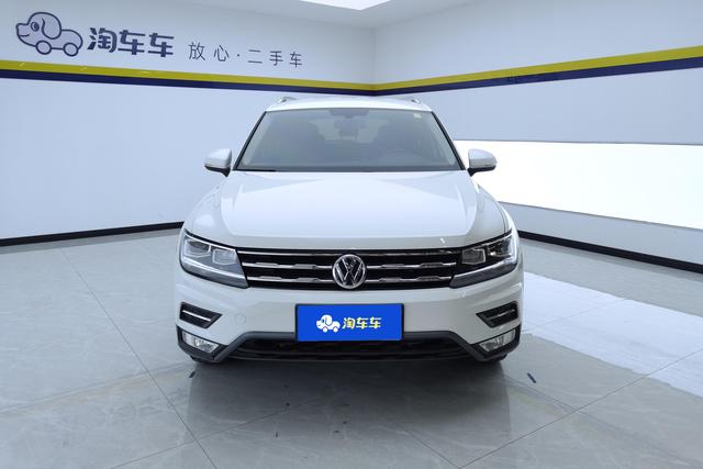 Volkswagen Tiguan L - фото 2