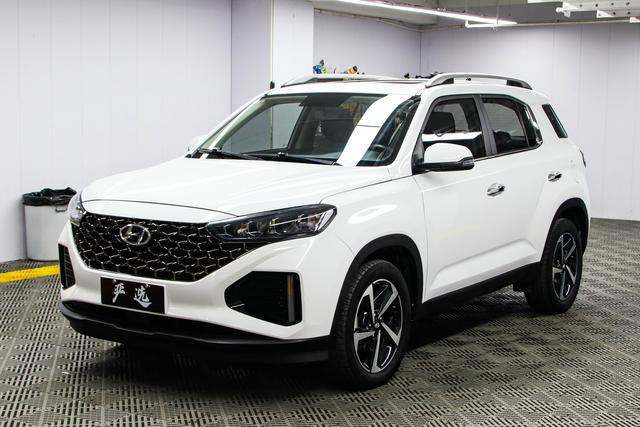 Hyundai ix35 - фото 0