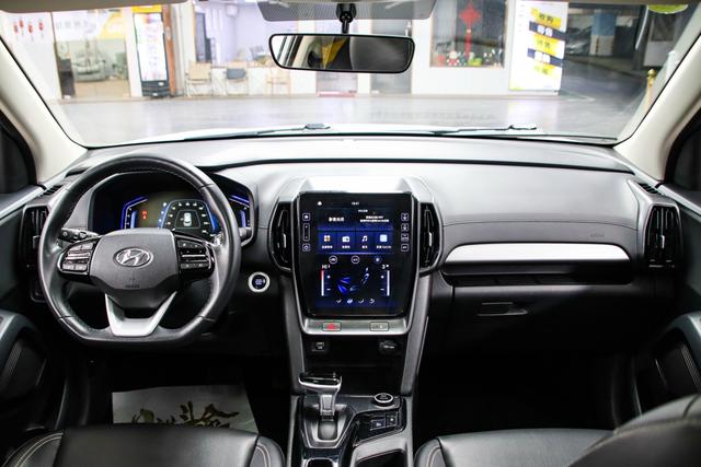 Hyundai ix35 - фото 3