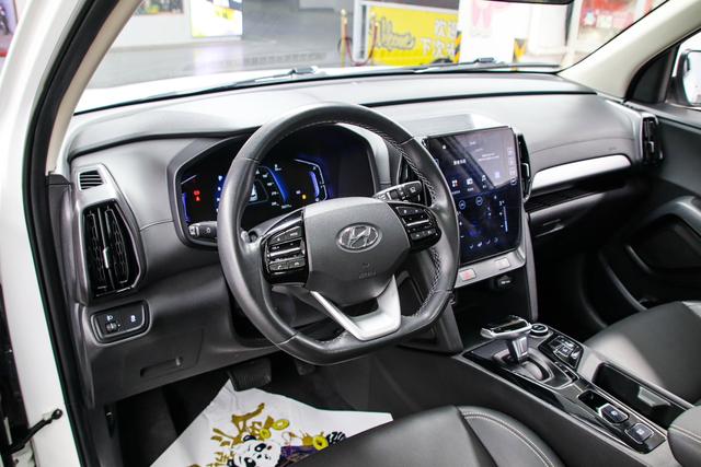 Hyundai ix35 - фото 4