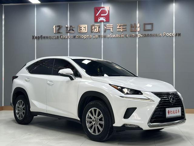 Lexus NX - фото 2