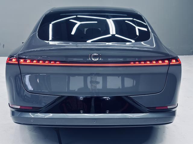Changan Qiyuan A07 - фото 3