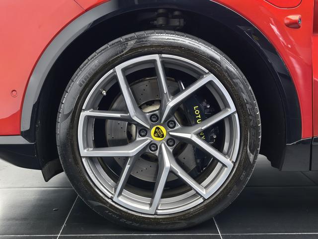 Lotus Cars Eletre - фото 3