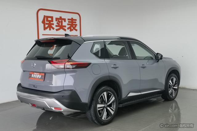 Nissan X-Trail - фото 1