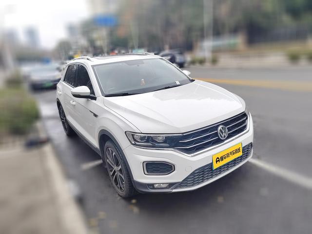 Volkswagen T-Roc - фото 2