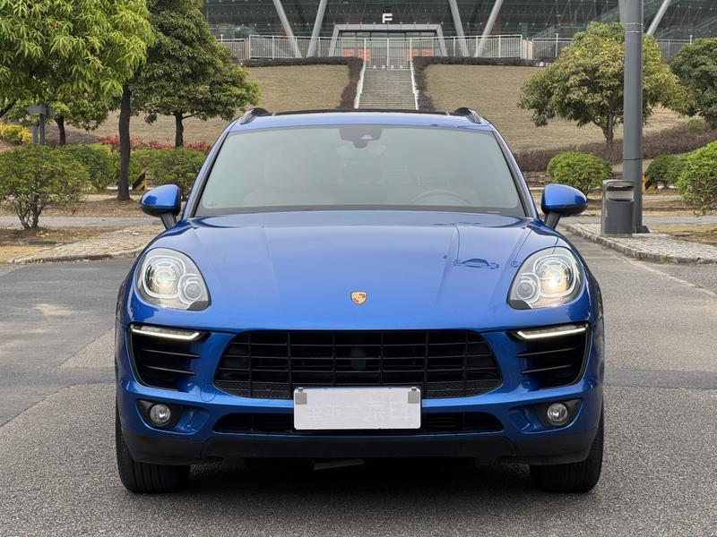 Porsche Macan - фото 1