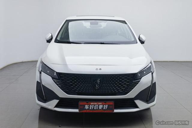 Peugeot 408 - фото 2