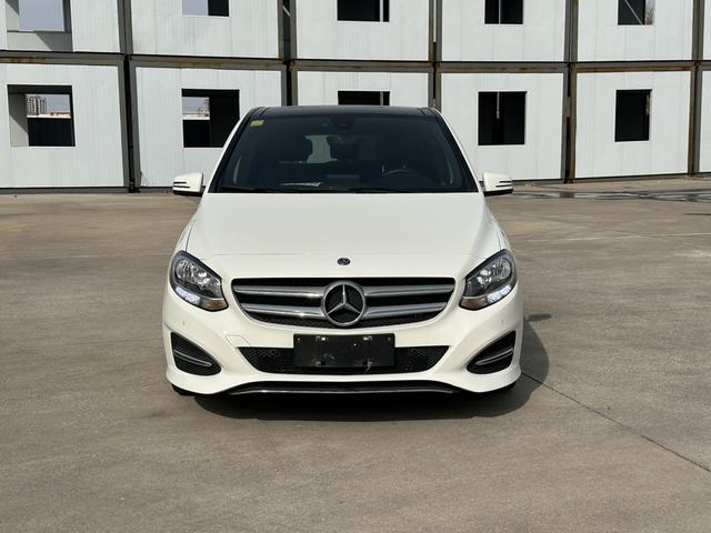 Mercedes-Benz B-Class - фото 1